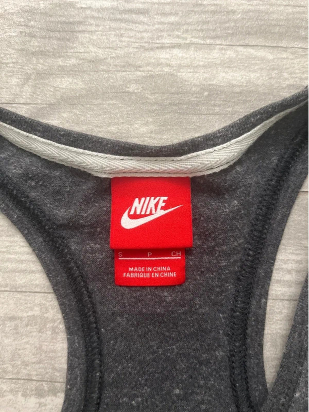 Nike Heather Gray Razorback Tank - Picture 3 of 4